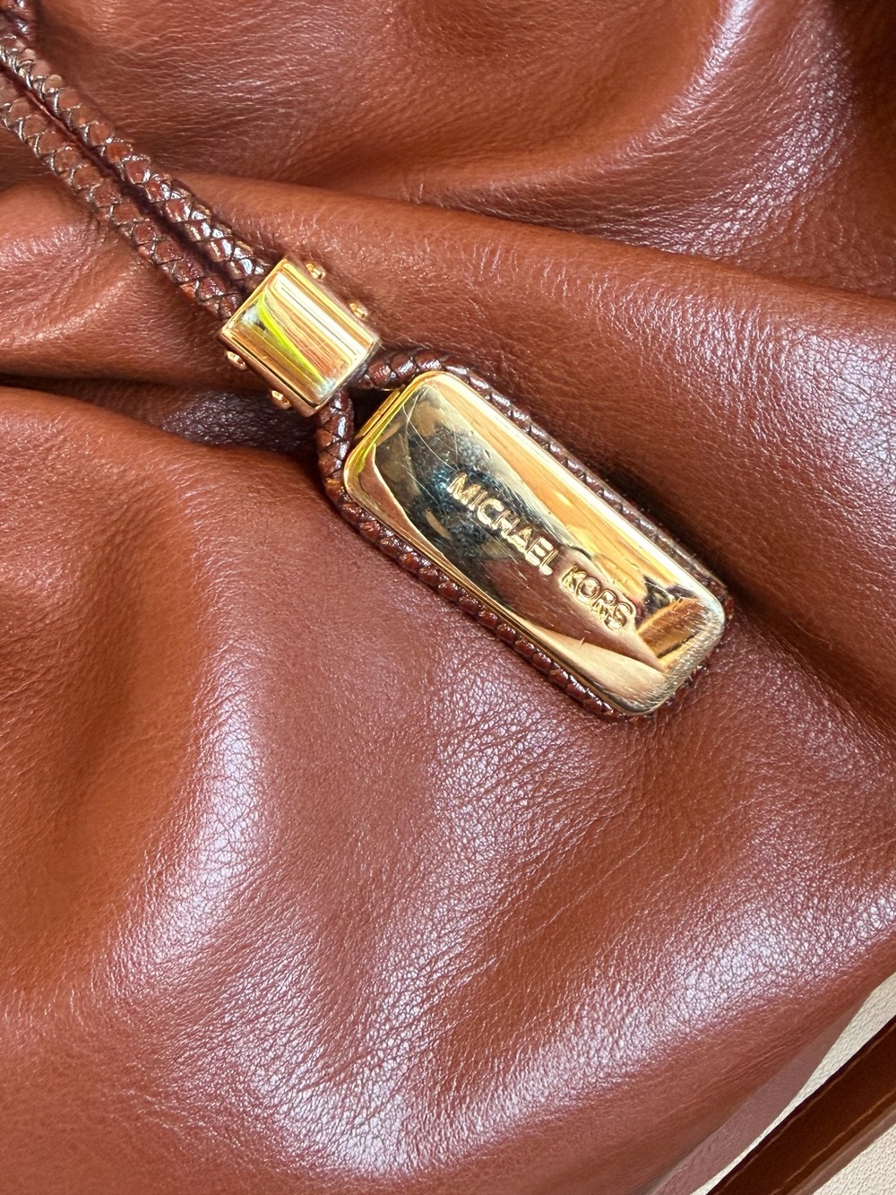 MICHAEL KORS Skorpios Bag! Like New. Cognac. Large. Made in Italy. - Picture 9 of 12